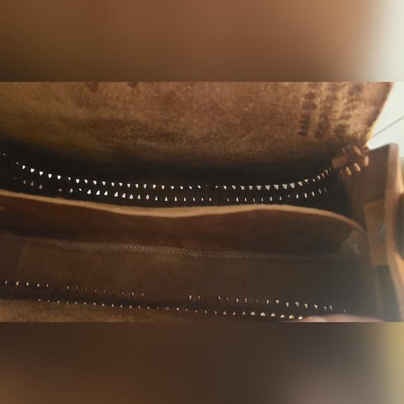 Tooled leather boho handbag - Picture 8 of 8